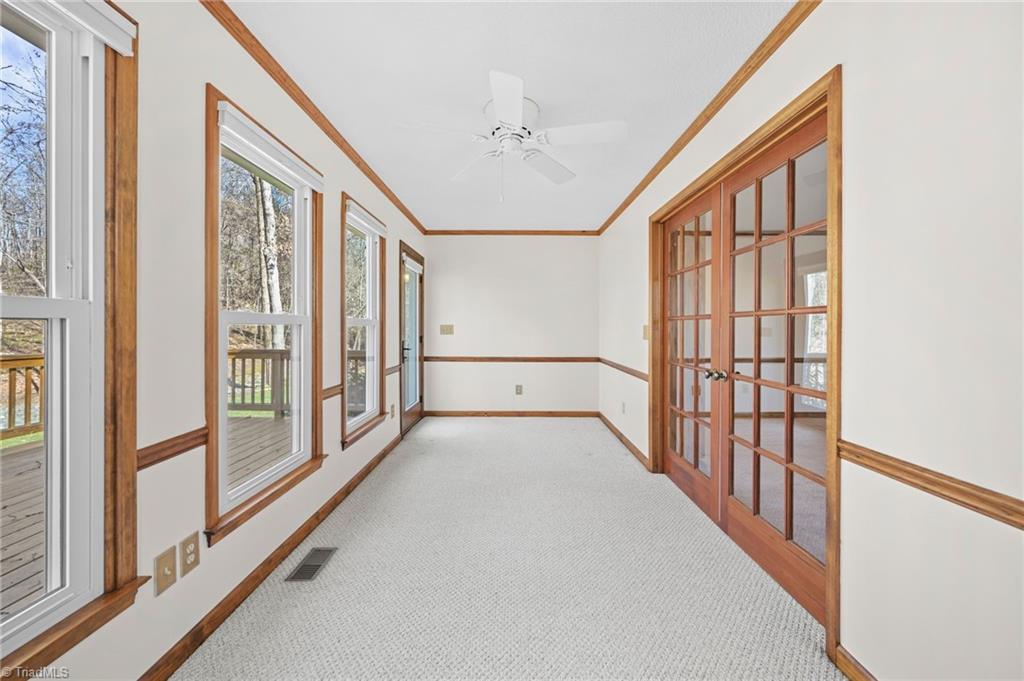 109 Normandy Avenue Property Photo 18