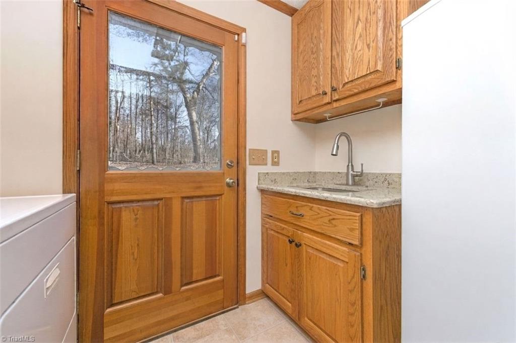 109 Normandy Avenue Property Photo 29