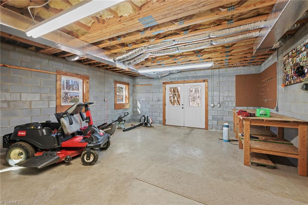 109 Normandy Avenue Property Photo 35