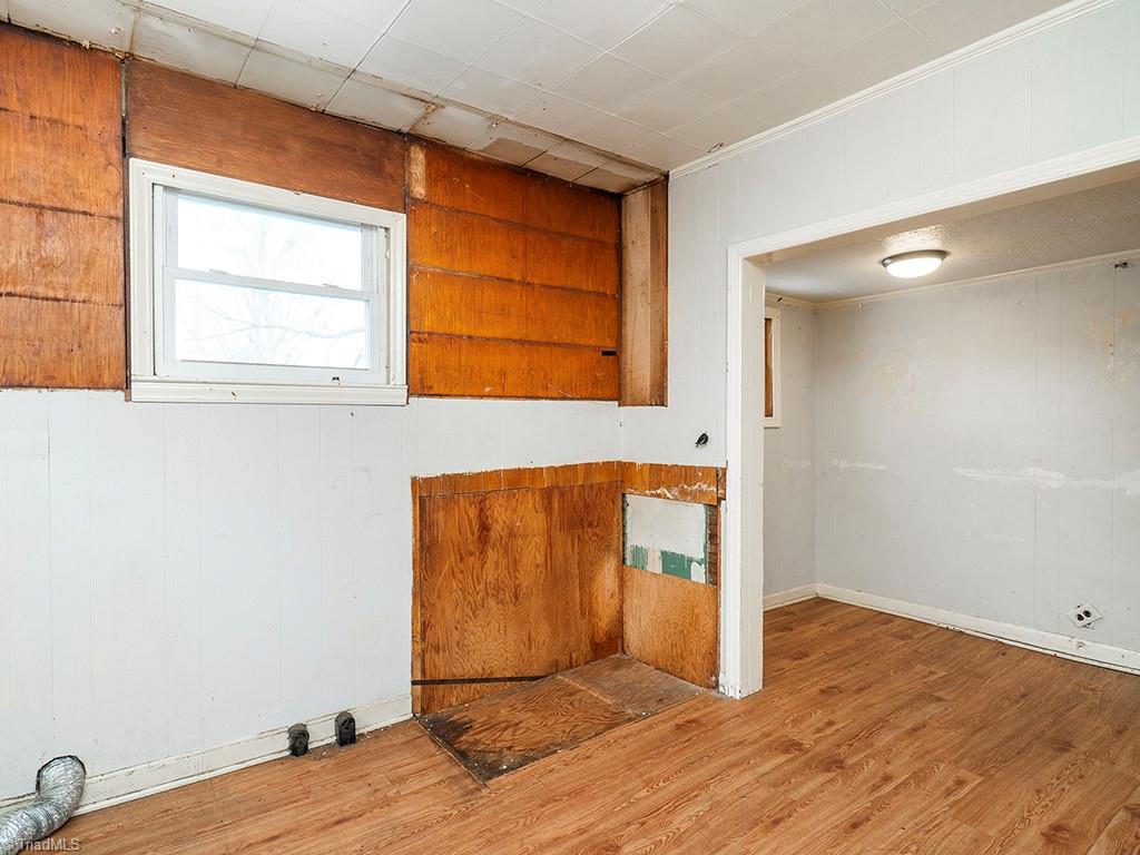 608 Oak Street Property Photo 14