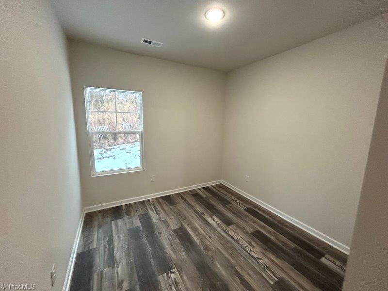 5155 Mark Drive Ne Property Photo 8