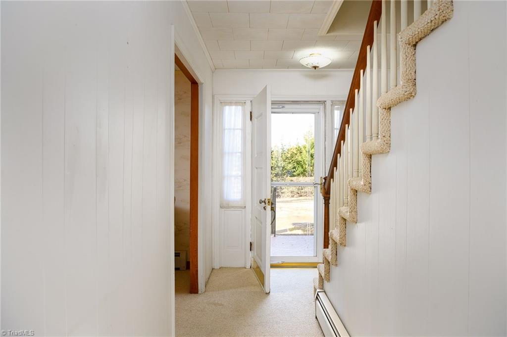 171 Lakey Drive Property Photo 7