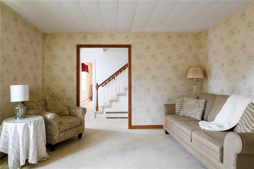 171 Lakey Drive Property Photo 9
