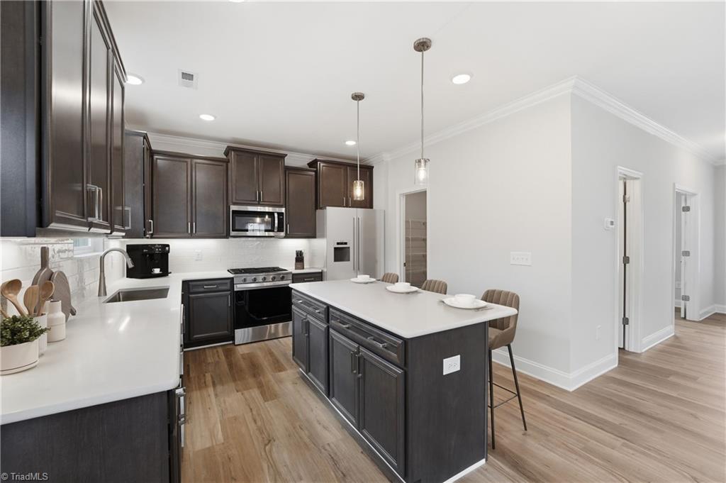 1434 Reading Court Property Photo 8