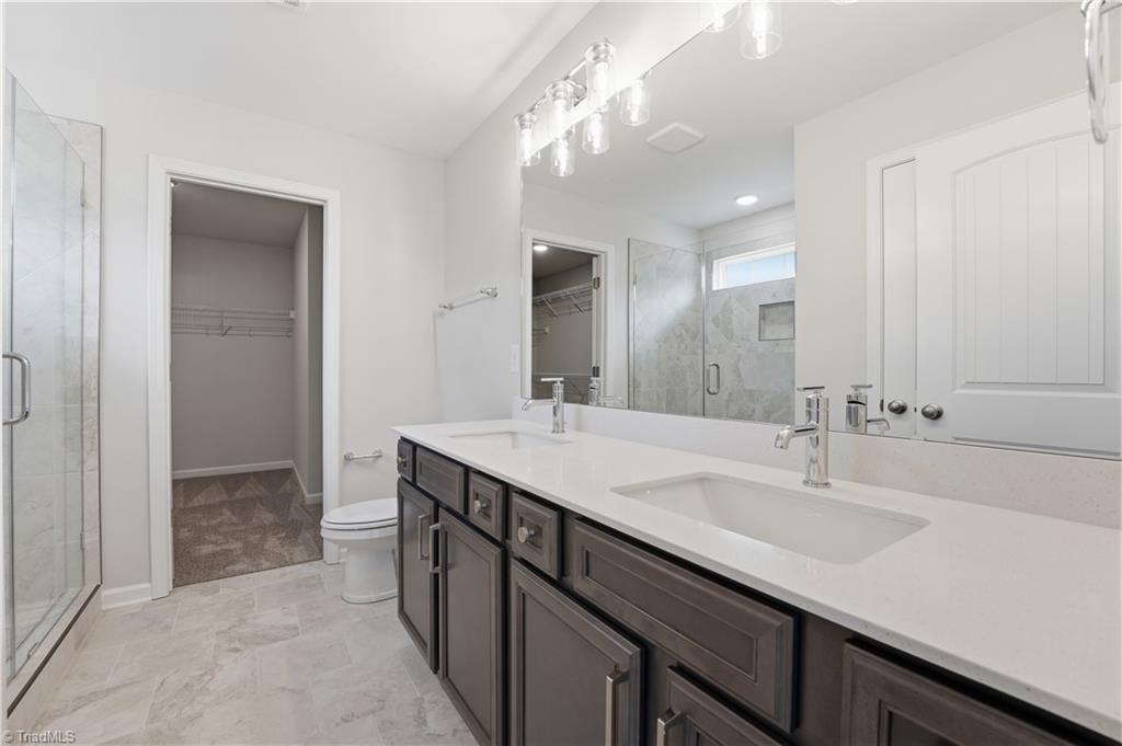 1434 Reading Court Property Photo 12