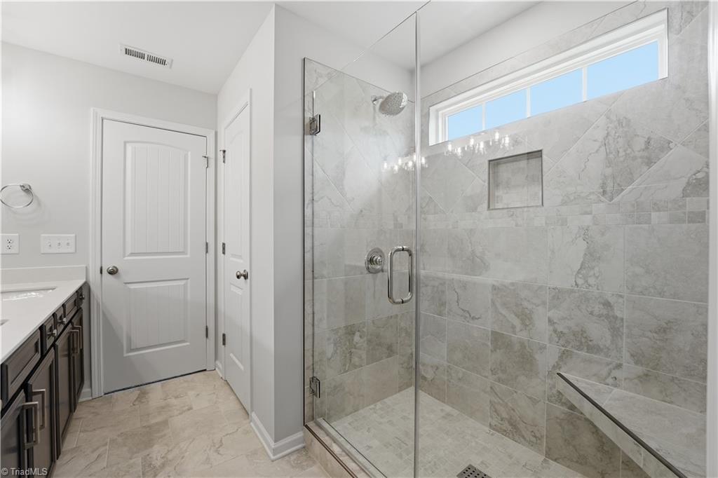1434 Reading Court Property Photo 13