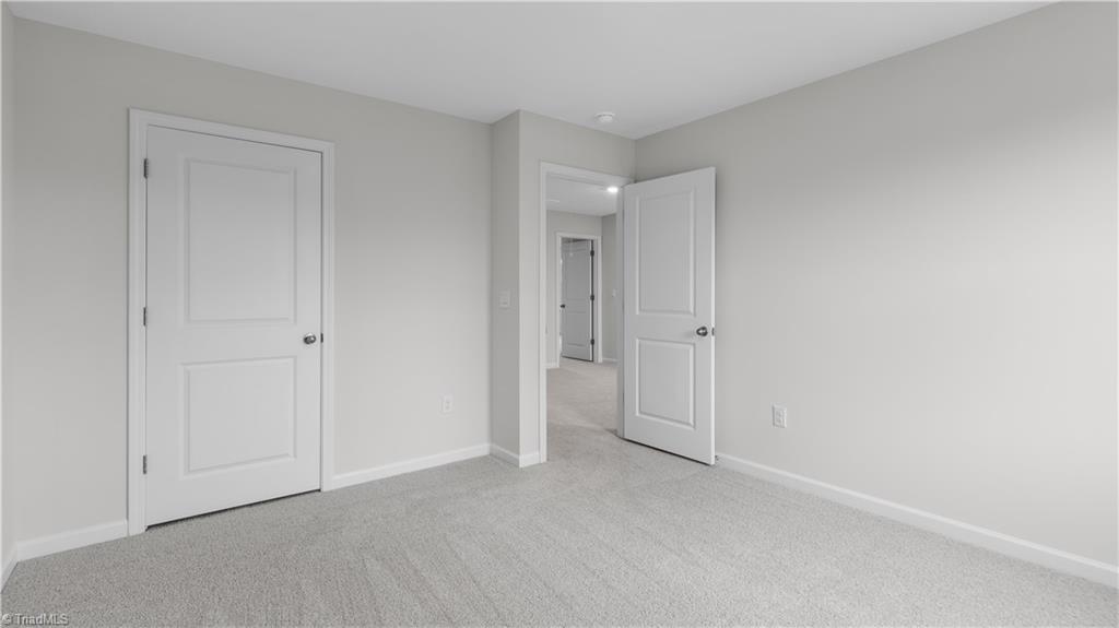 125 Greenbrier Way Property Photo 20