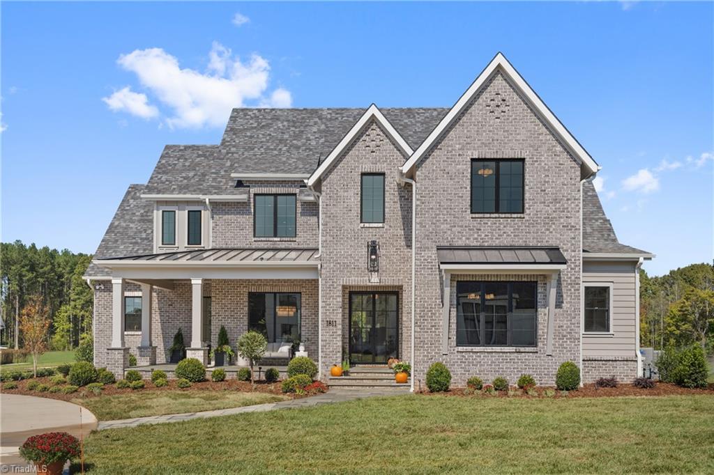 1811 Chanterelle Court Property Photo 1