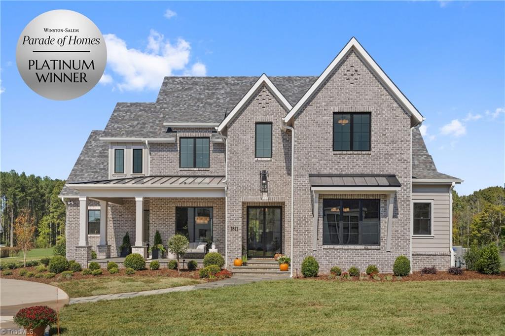 1811 Chanterelle Court Property Photo 1