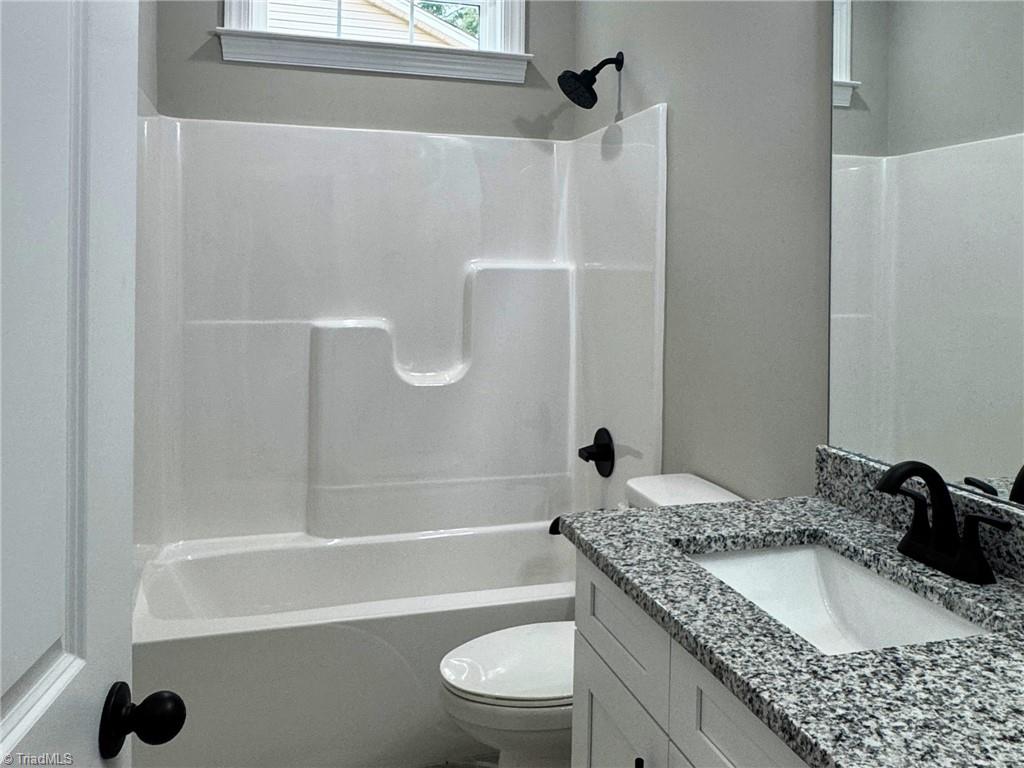 605 Kendall Street Property Photo 13