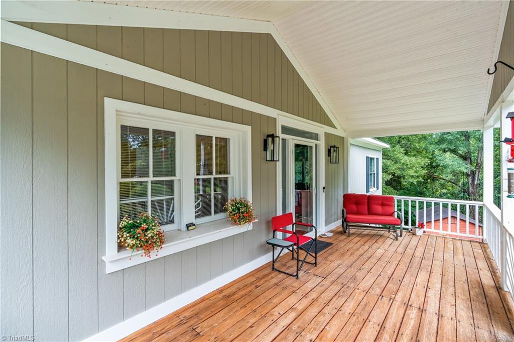 156 Brooks Street Property Photo 7