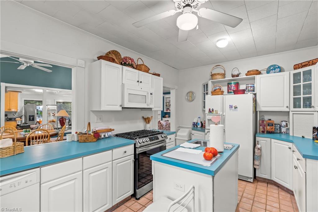 156 Brooks Street Property Photo 14