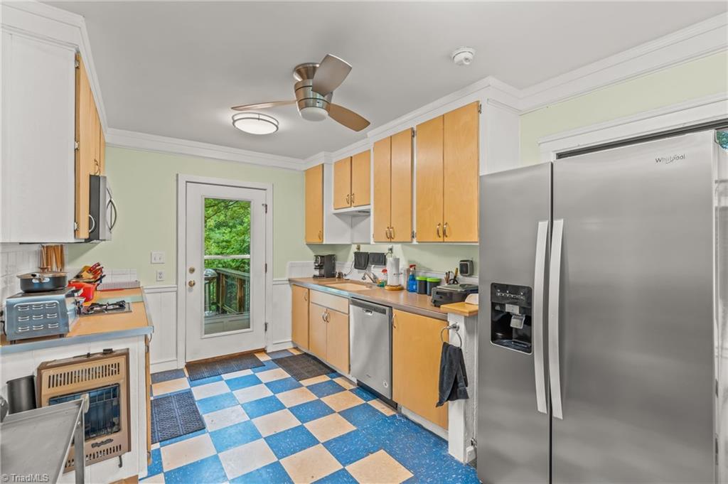156 Brooks Street Property Photo 20