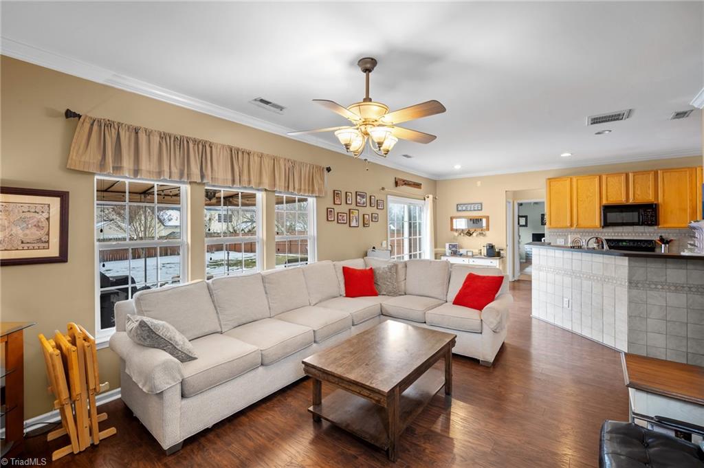 4236 Laurel Ridge Circle Property Photo 15