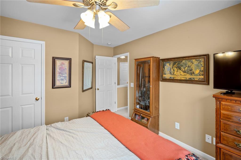 4236 Laurel Ridge Circle Property Photo 32