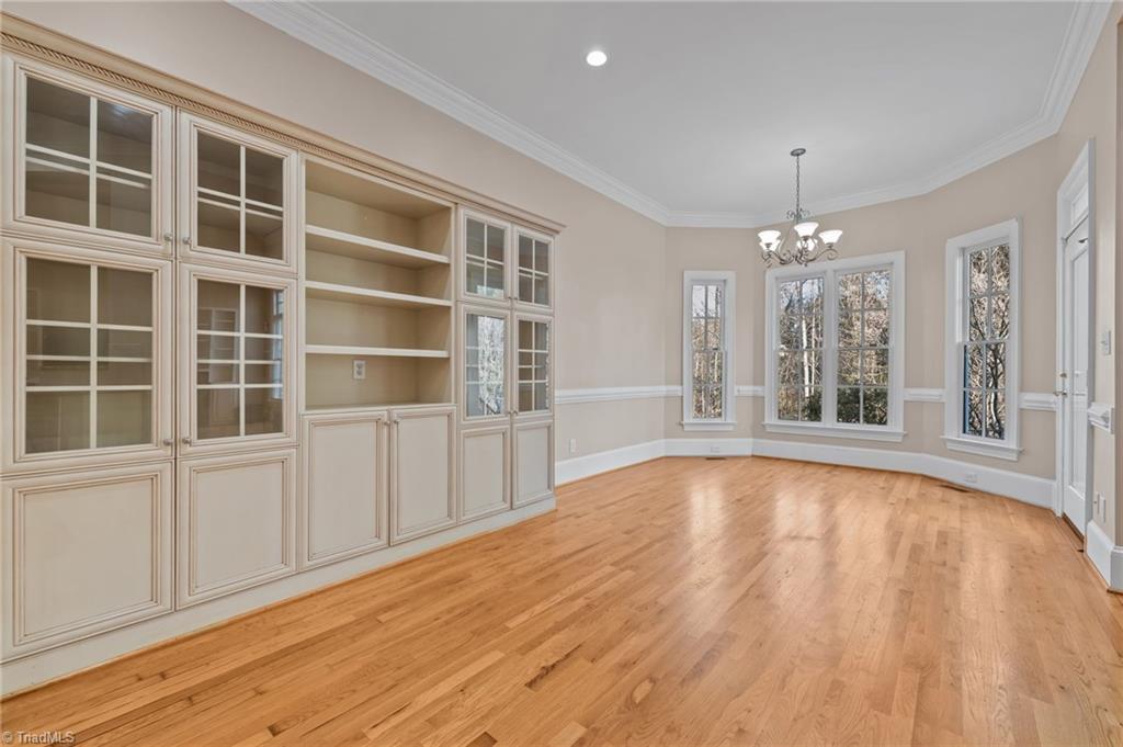 900 Jefferson Wood Lane Property Photo 17