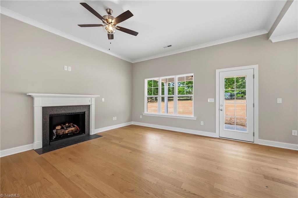 173 Cool Run Property Photo 9