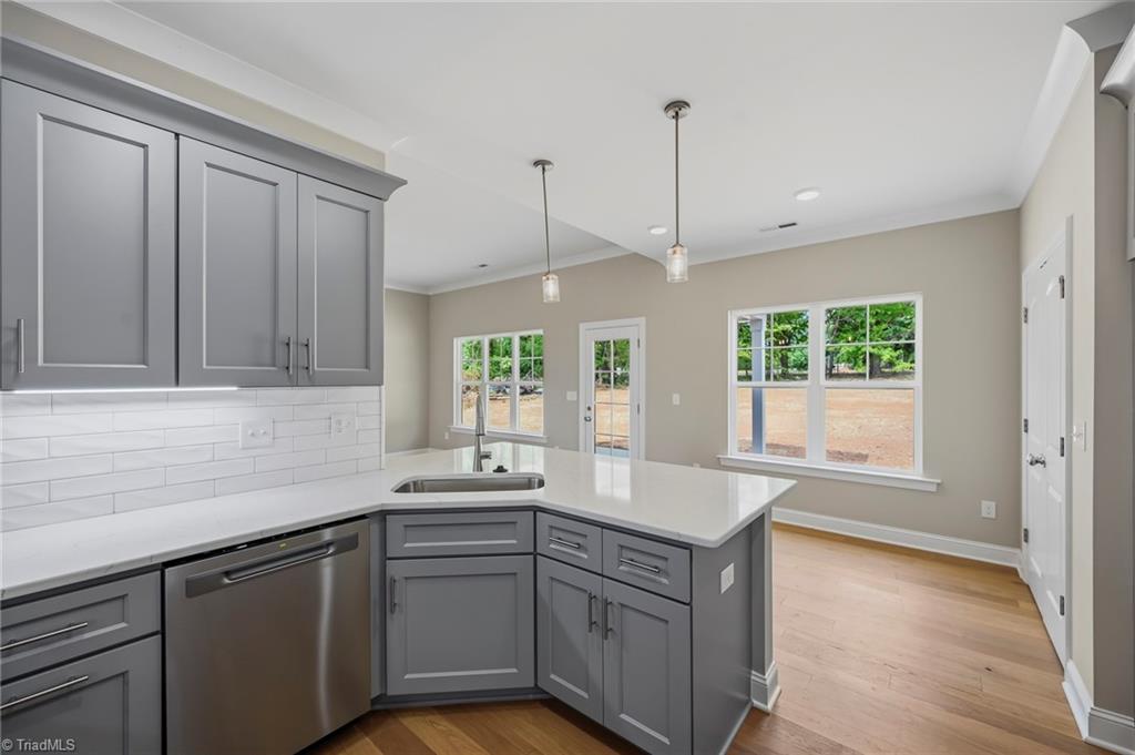173 Cool Run Property Photo 13