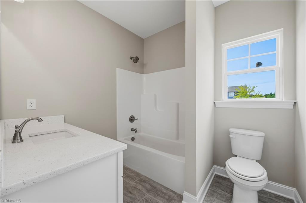 173 Cool Run Property Photo 21
