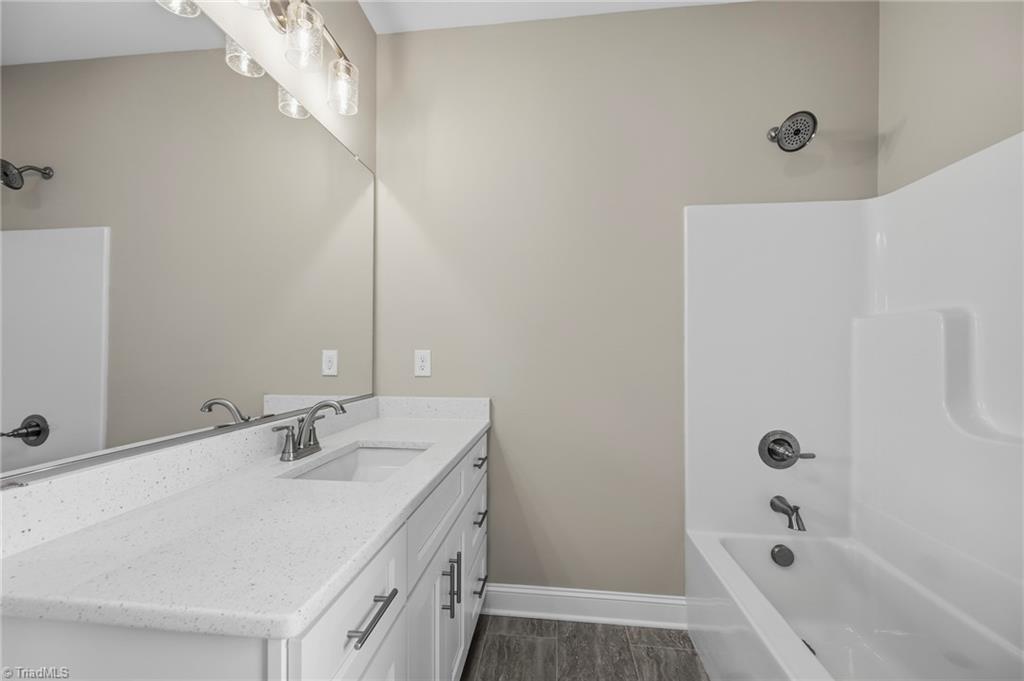 173 Cool Run Property Photo 22