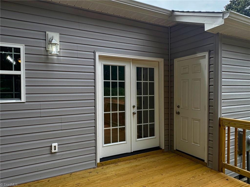 611 Kendall Street Property Photo 17