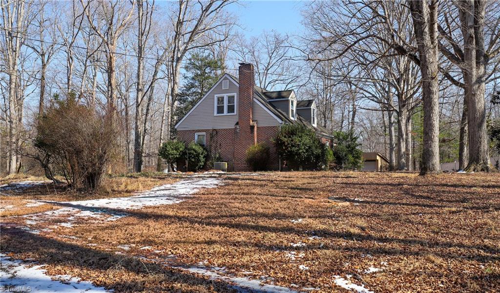 2669 Wagon Trail Property Photo 8