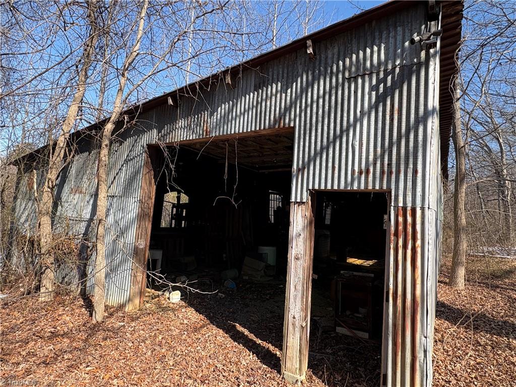 2669 Wagon Trail Property Photo 14