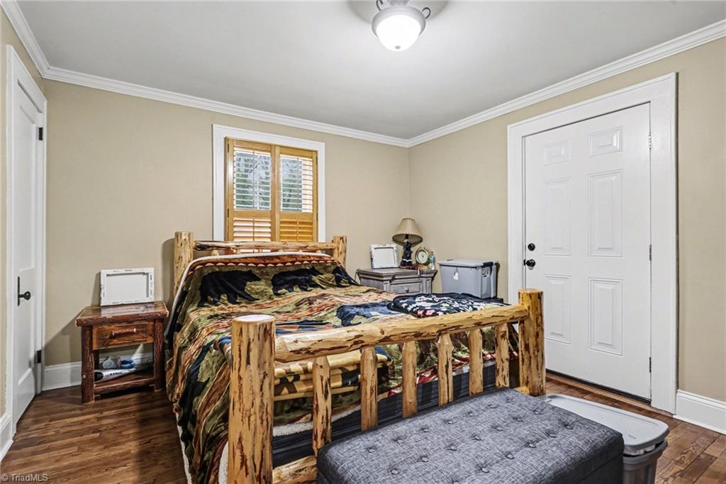 2920 Innes Street Property Photo 19