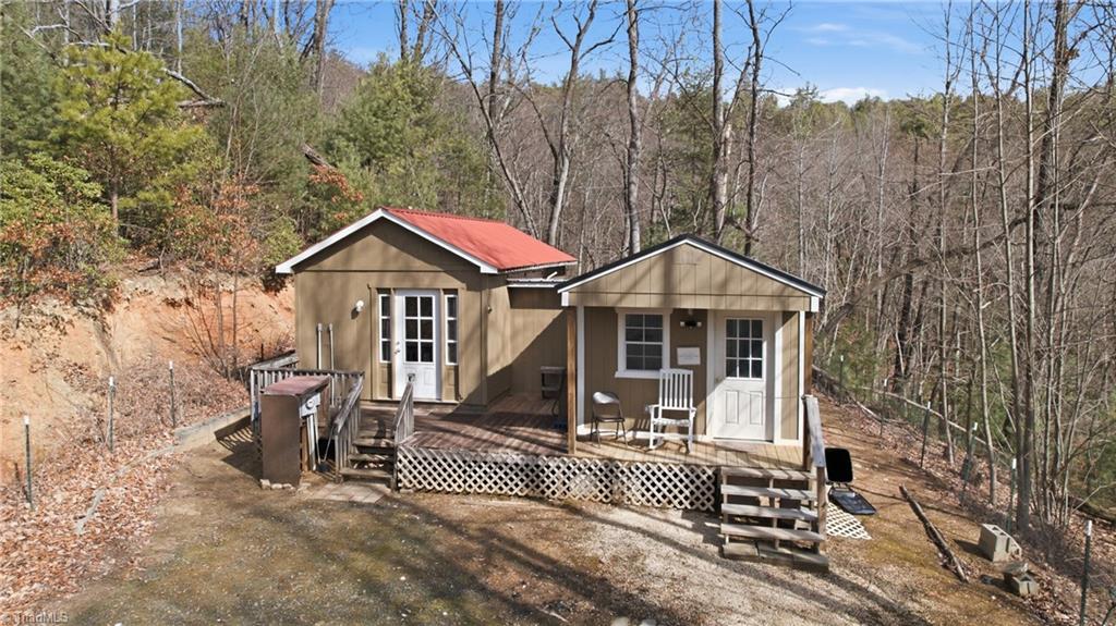 840 Summit Ridge Road Property Photo 1