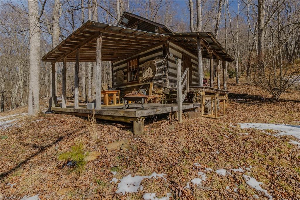 000 Willard Creek Property Photo 3
