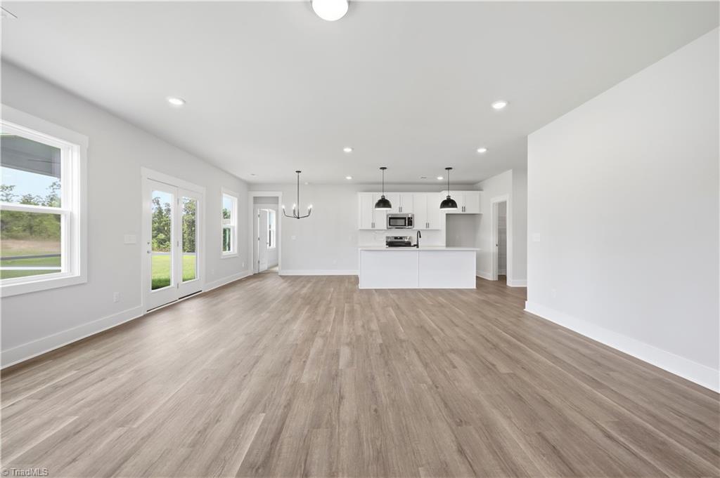 3526 Spring Hope Court Property Photo 6