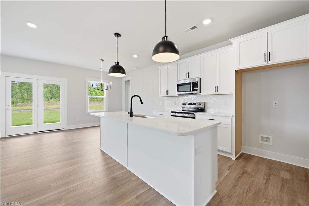 3526 Spring Hope Court Property Photo 12