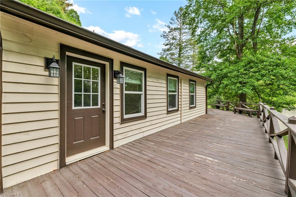 7 Legra Road Property Photo 2