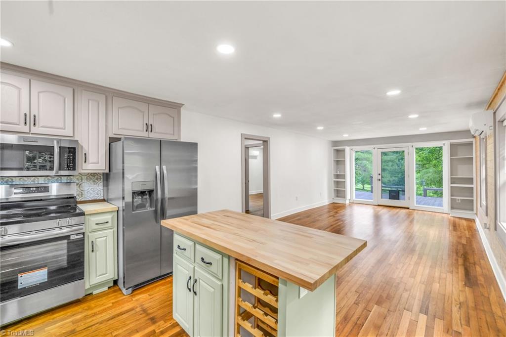 7 Legra Road Property Photo 14