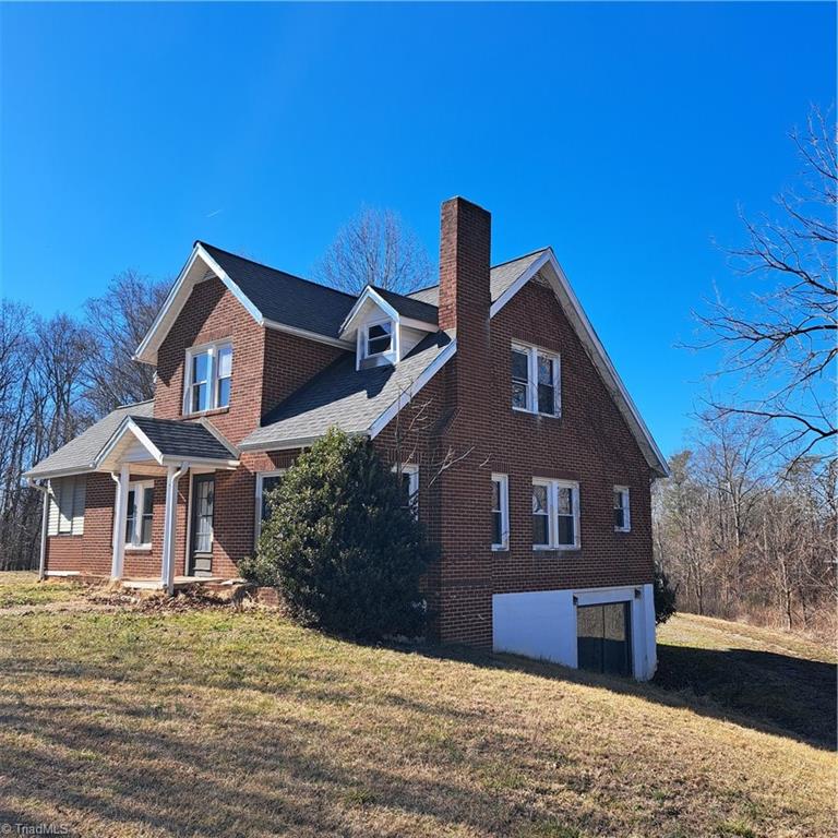 1121 Old Us Highway 421 Property Photo 2