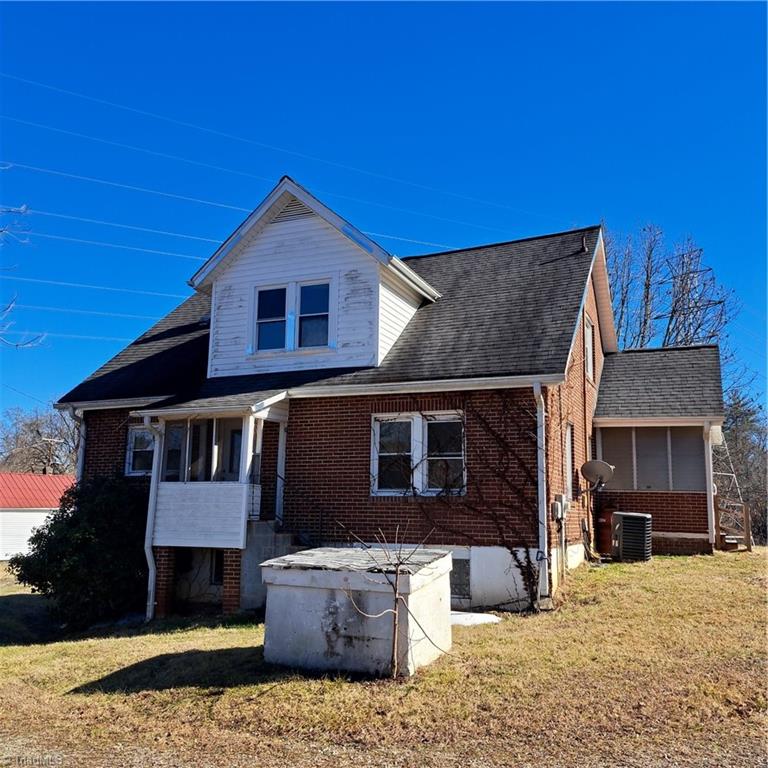 1121 Old Us Highway 421 Property Photo 4