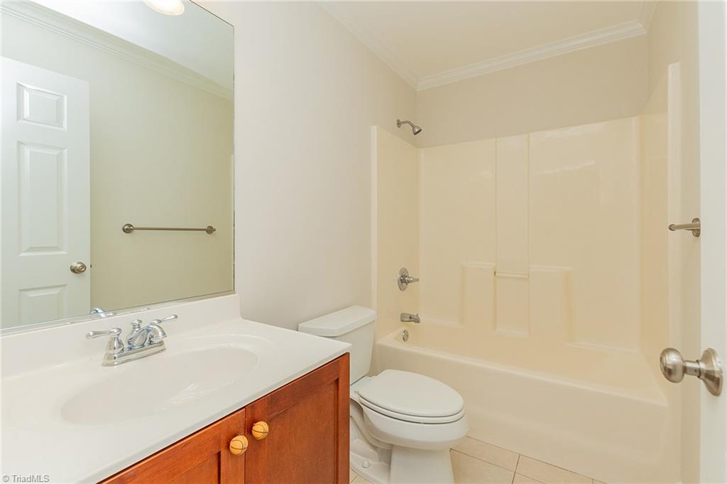 3602 Brooks Hill Court Property Photo 17