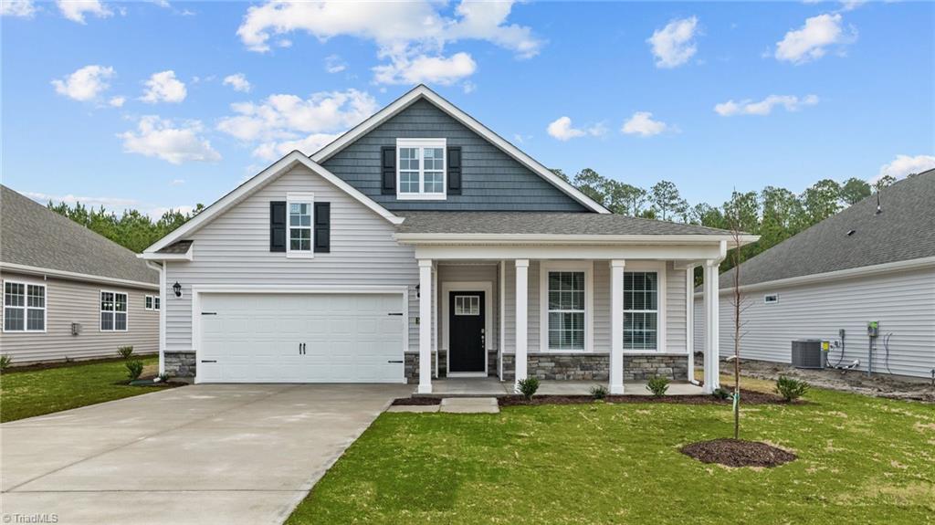 1668 Abberly Place Property Photo 1