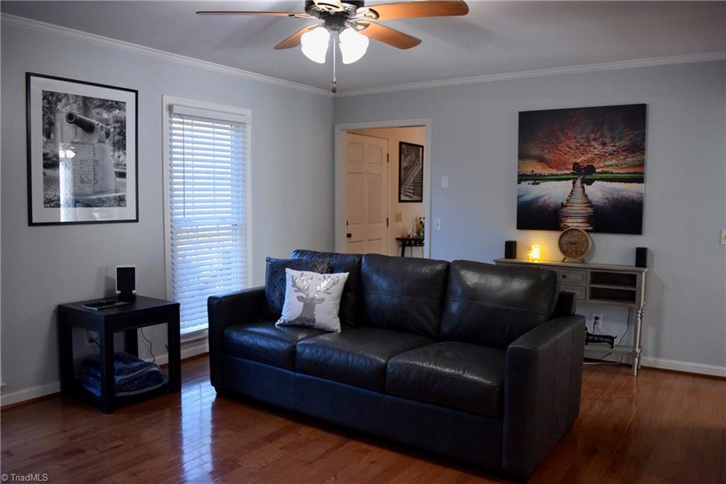 1249 Eton Avenue Property Photo 7