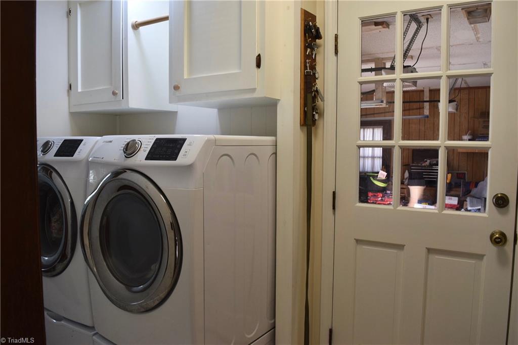 1249 Eton Avenue Property Photo 24