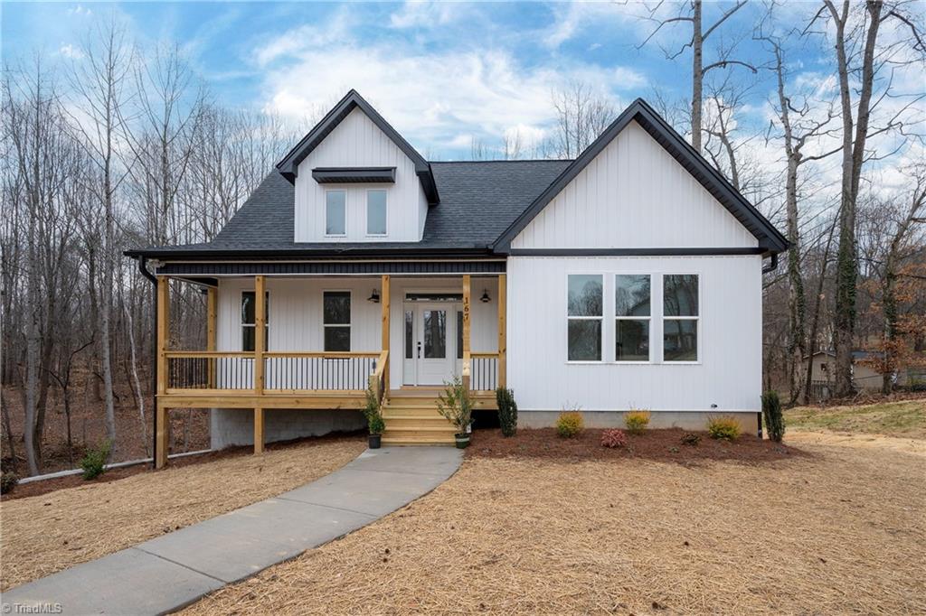 167 Windy Pointe Court Property Photo 1