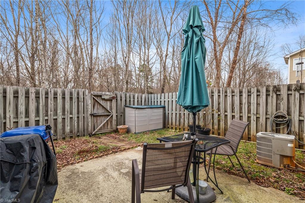 1640 Olivers Crossing Circle Property Photo 4