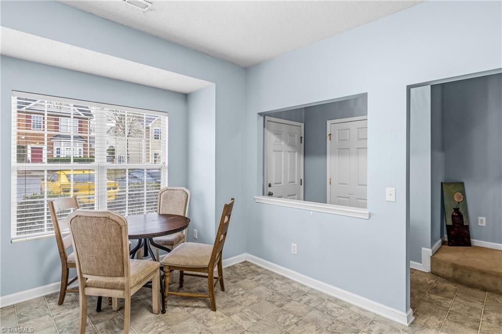 1640 Olivers Crossing Circle Property Photo 8