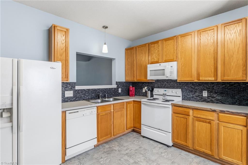 1640 Olivers Crossing Circle Property Photo 11