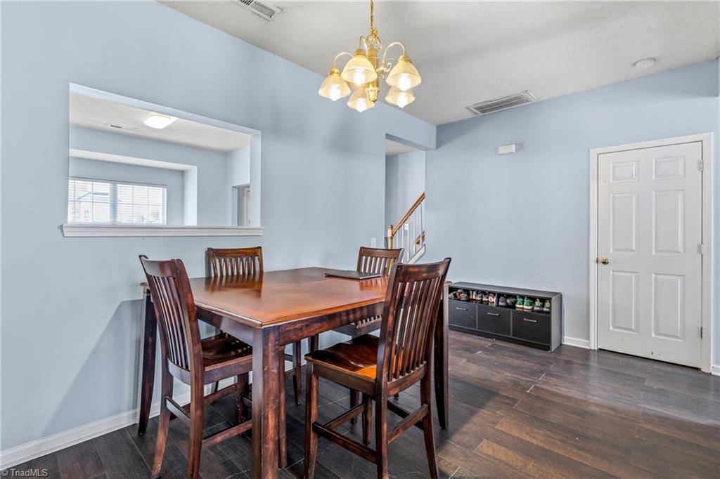 1640 Olivers Crossing Circle Property Photo 14
