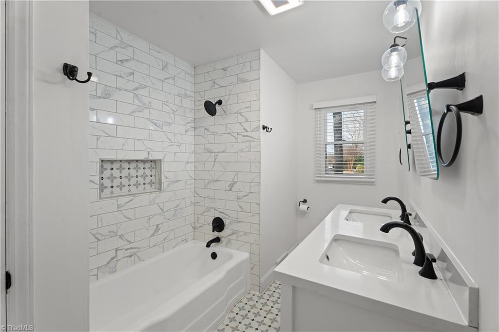 1366 Pinebluff Road Property Photo 20