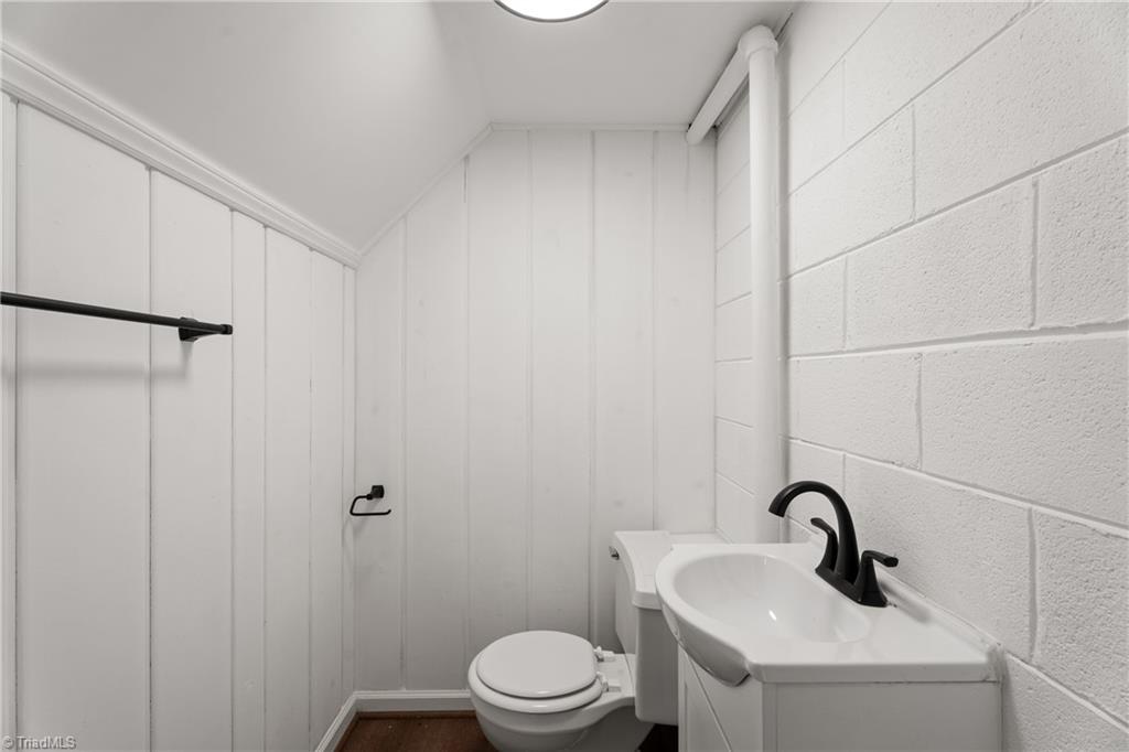 1366 Pinebluff Road Property Photo 27