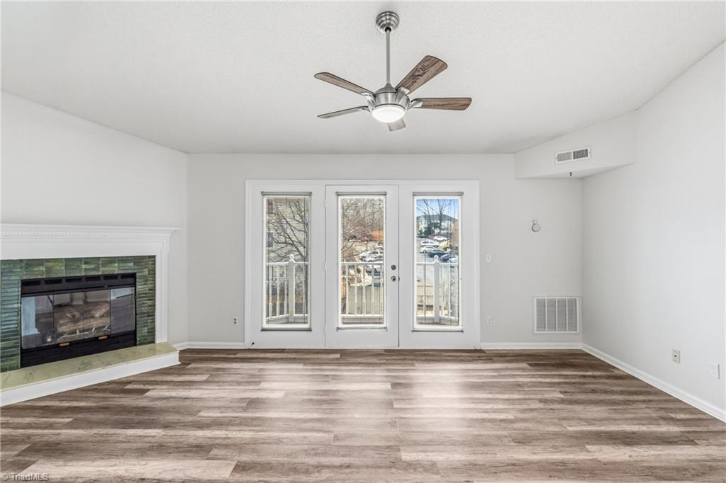 3701 Cotswold Terrace # 7m Property Photo 13