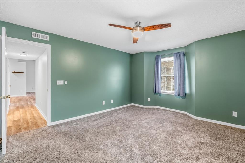 3701 Cotswold Terrace # 7m Property Photo 17