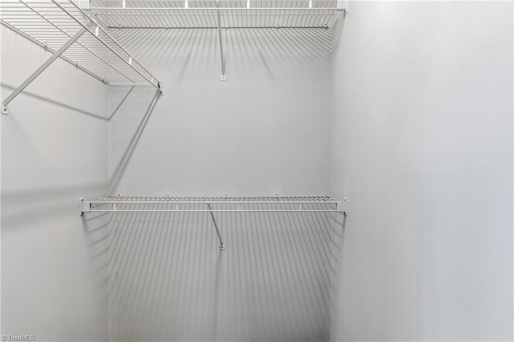 3701 Cotswold Terrace # 7m Property Photo 18